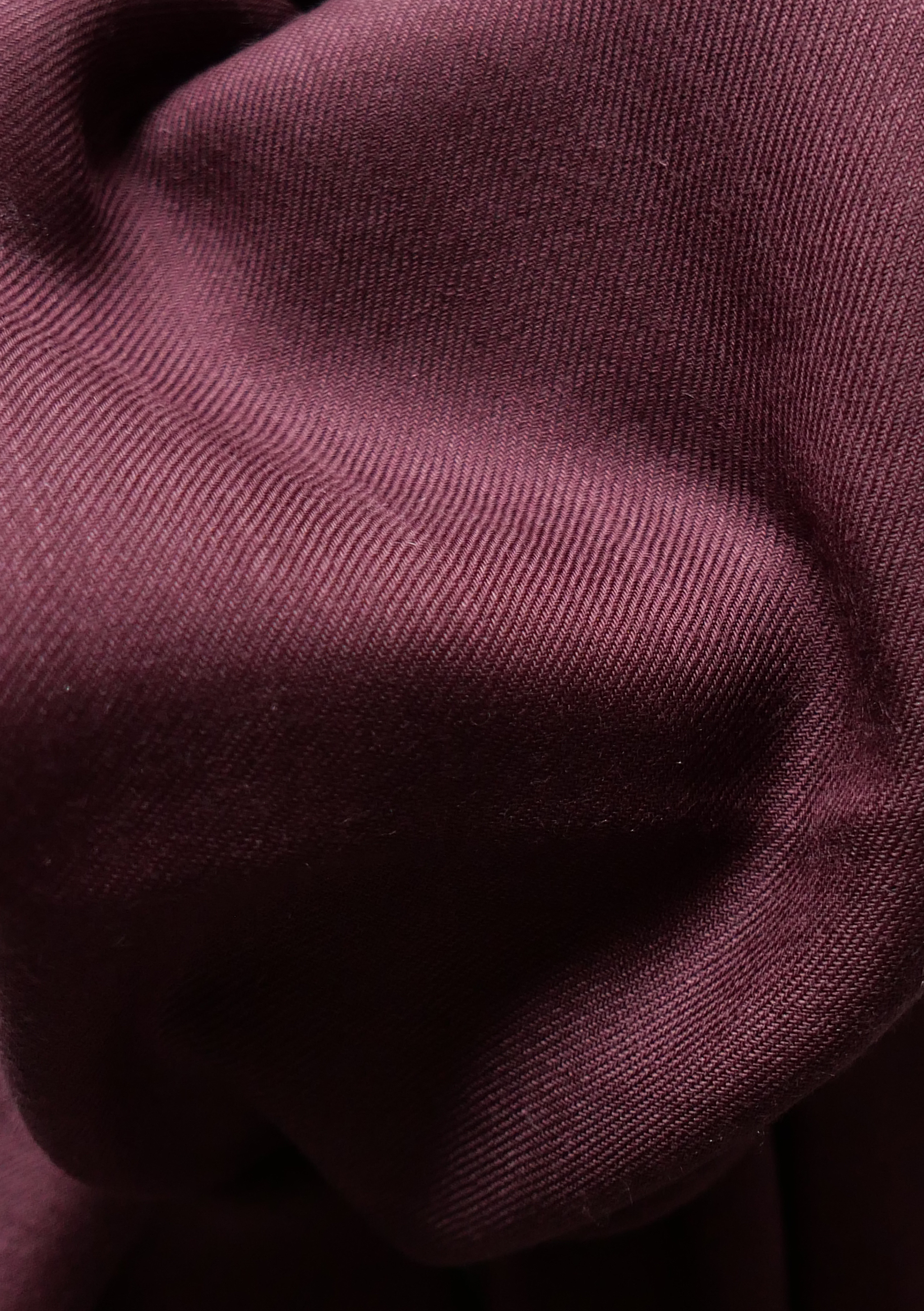 Darney Scarf in Cashmere in Burgundy