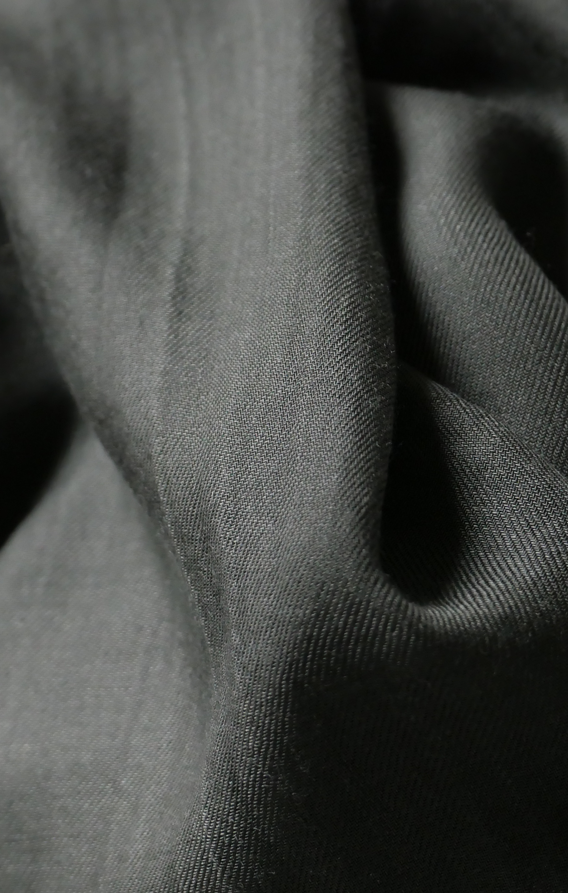 Darney Scarf in Cashmere in Green