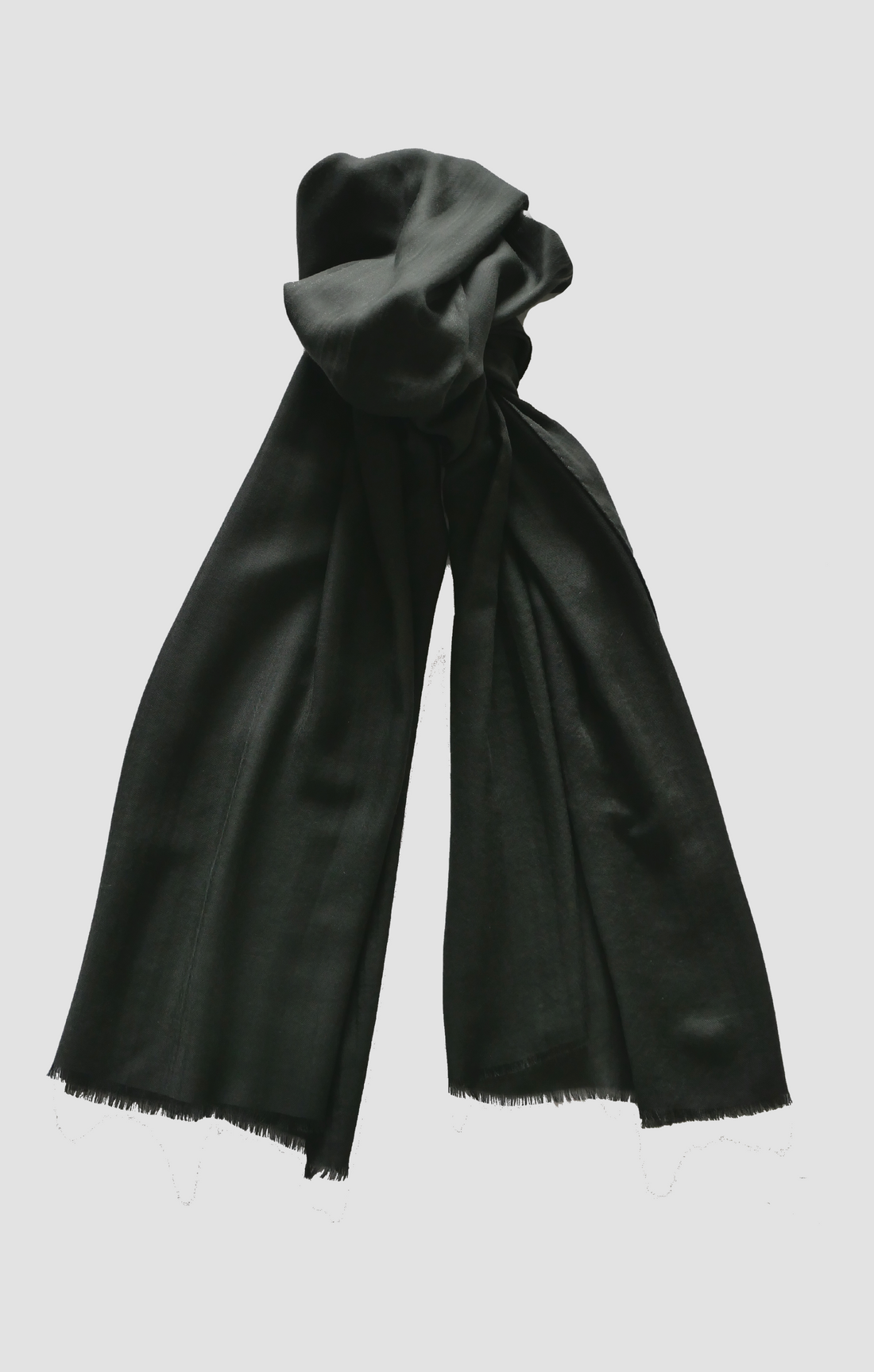 Darney Scarf in Cashmere in Green