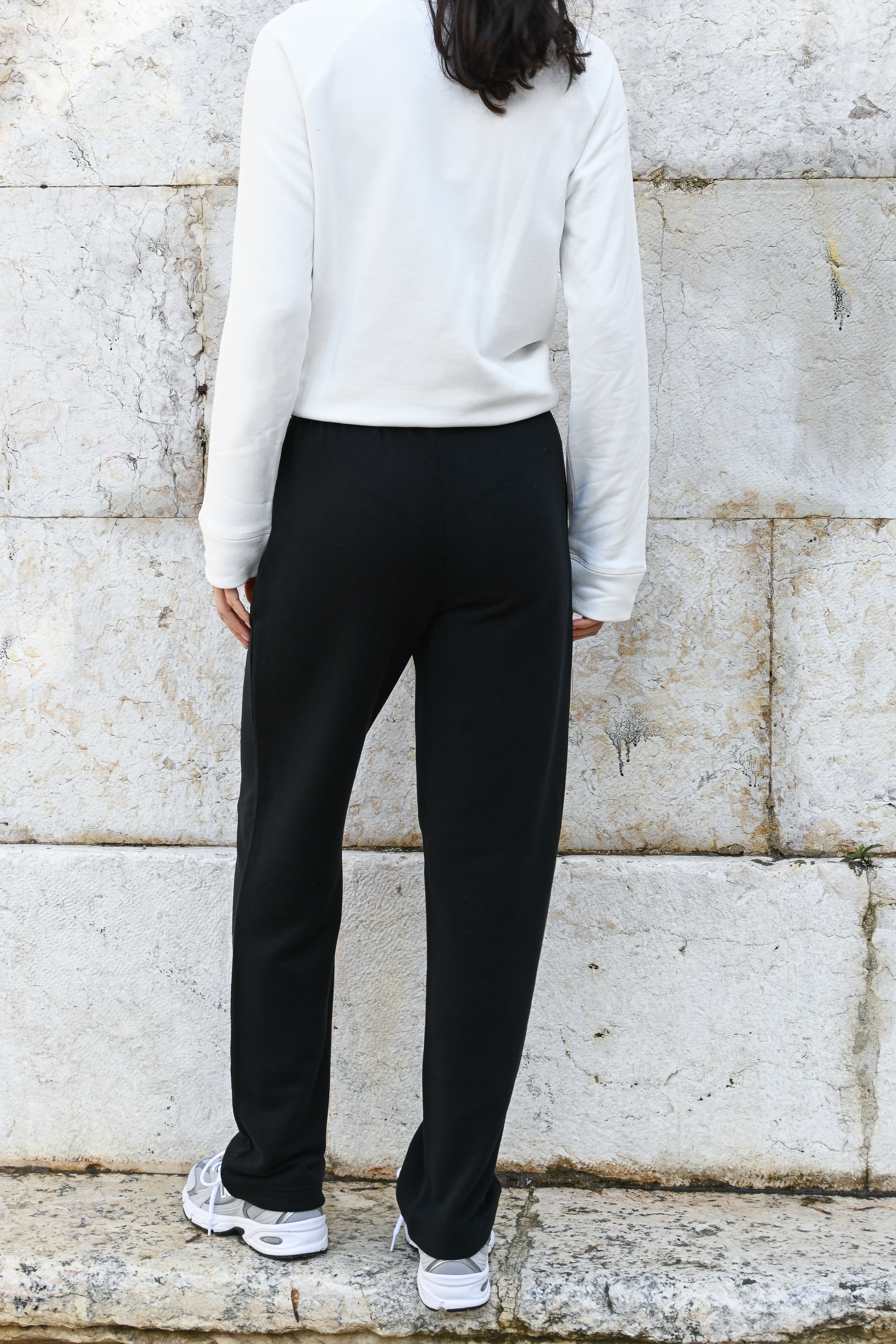 Aspen Trousers in Recycled Cotton, TENCEL™ Lyocell, TENCEL™ Recycled Lyocell and Recycled Linen in Black