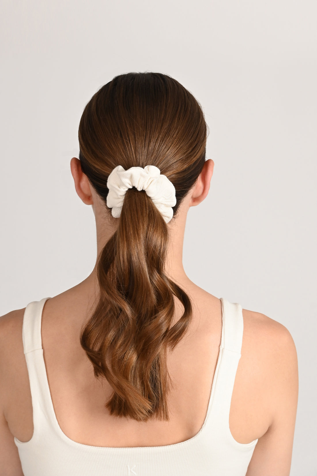 Rosie Scrunchie in Organic Cotton in Sky White