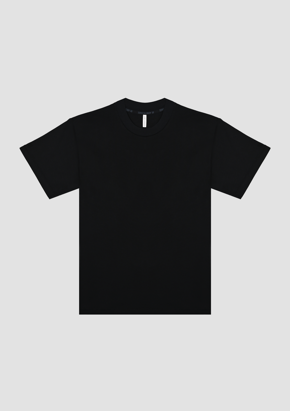 Tobin T-Shirt in Organic Cotton in Black